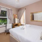 Big Pink House Σπίτι διακοπών *