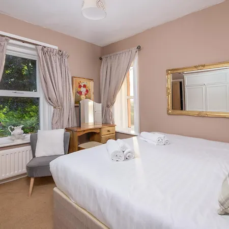 Big Pink House Vakantiehuis *
